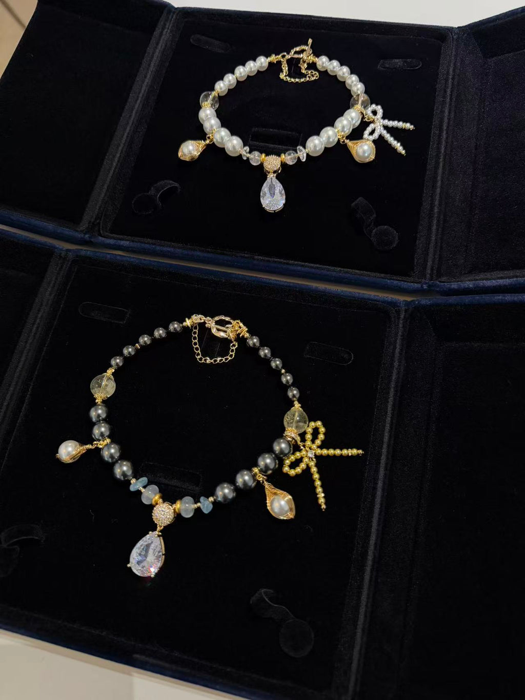 Gru x Le Bel Ami Pearl Pet Necklace (White & Black & Green🤍💚🖤)