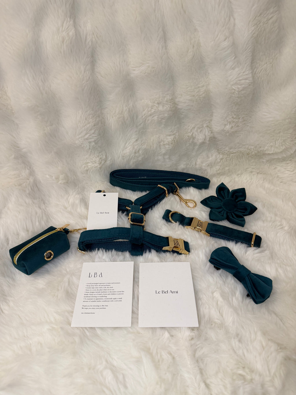 Pine Velvet Garden Set