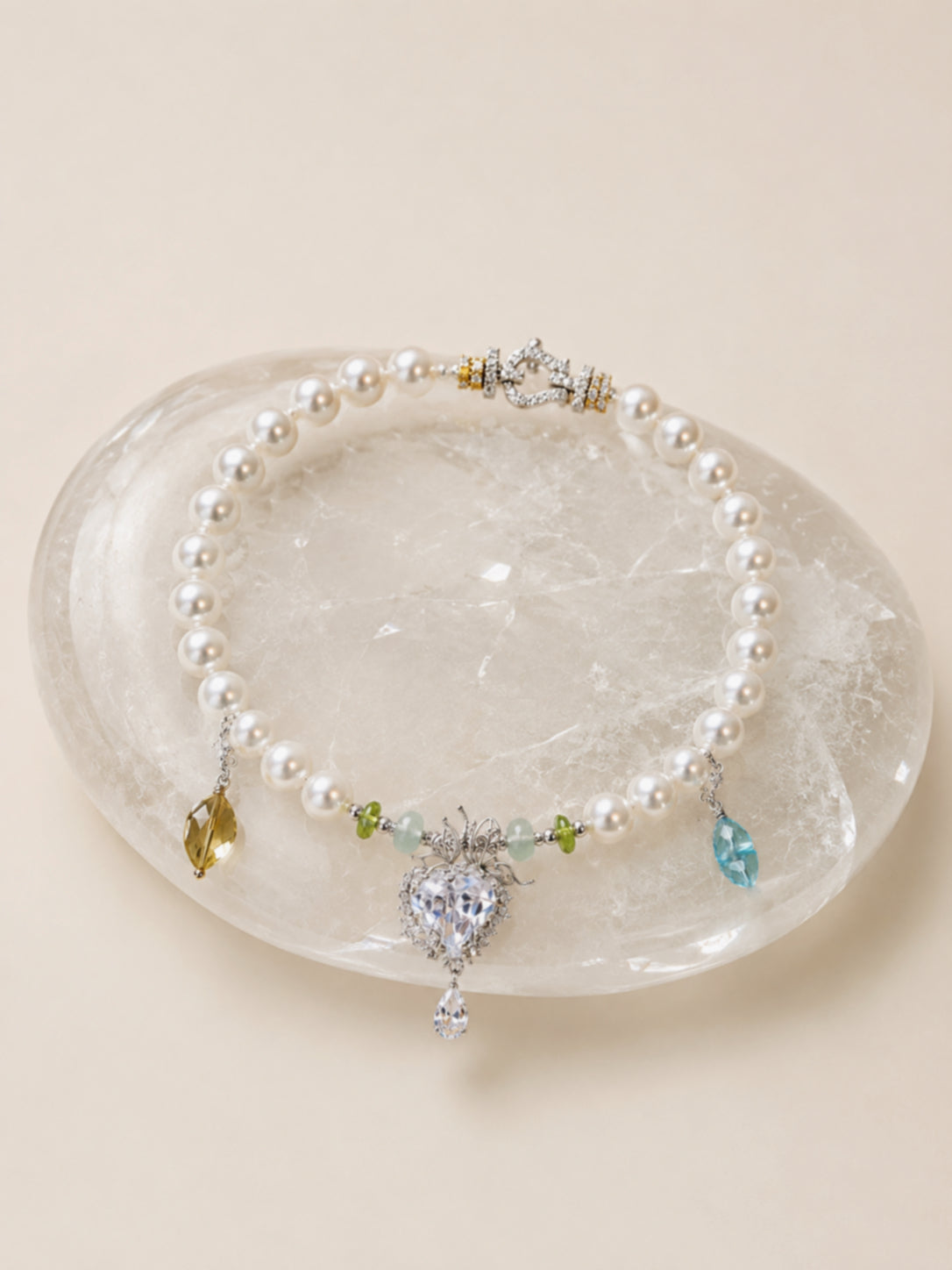 ONDEE | Luxury Pearl Dog Necklace