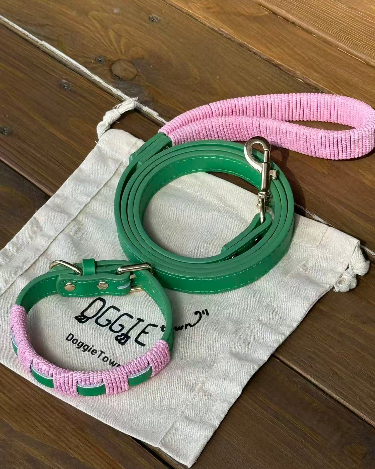 Green Energy Collar + Leash